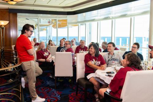 Day 6: Dilithium Pass Special Actor Event #2 5 Actors - (Jonathan Del Arco, J.G. Hertzler, Mary Wiseman, Tim Russ, Nicole De Boer)